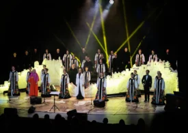Premieră la Ploiești - Madrigal: Drumul Mătăsii, cu actrița Rodica Mandache Festivalul Internațional de Teatru Toma Caragiu