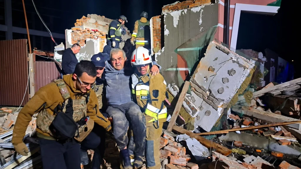 Ziua 1696 Ucraina țintește iar Google-ul rusesc și blochează aeroporturile Moscovei. 4 drone în Moldova. Kievul rămâne fără rachete Patriot