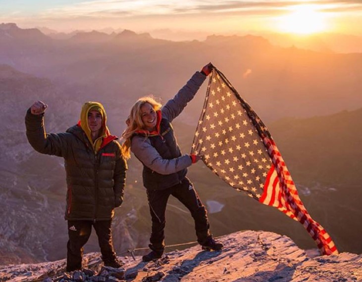Avea 22 de ani când a atacat „Zidul Morții”: Femeia care a cucerit unul dintre cei mai periculoși munți din lume