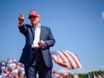 Donald Trump a făcut o glumă vulgară despre posteriorul lui Nicki Minaj (Video)