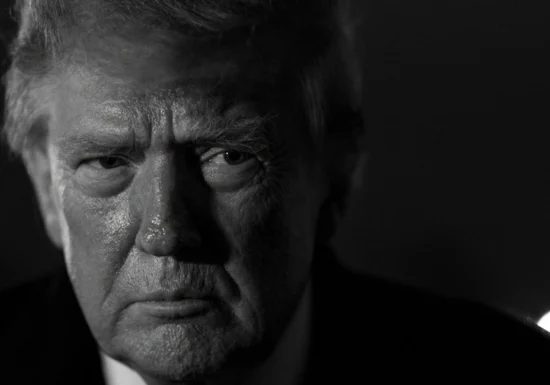 Trump cel viteaz și ale sale două fețe. Când e tigru și când e mielușel
