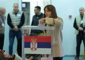 Investigație BBC: Legături între România și reclame electorale înșelătoare din Serbia