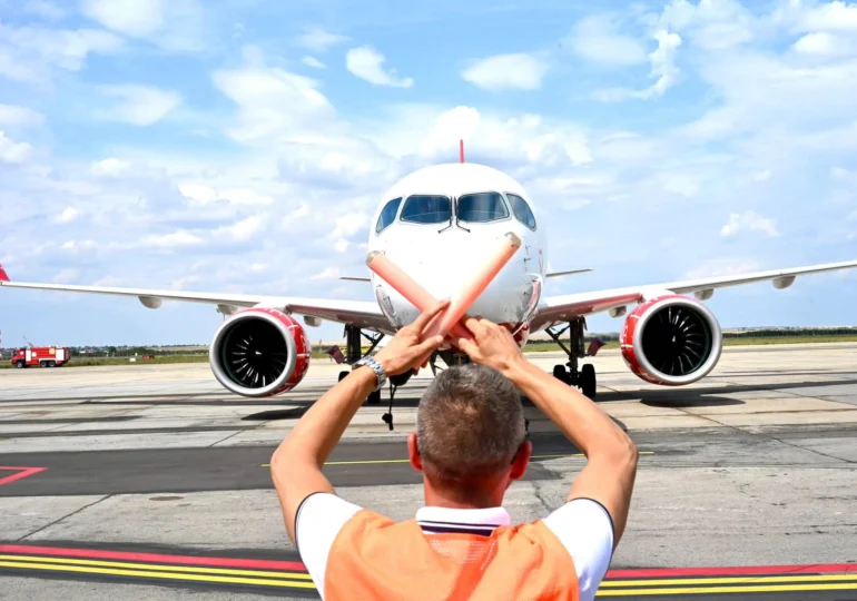 Un aeroport din România se închide pentru trei săptămâni. Ce se întâmplă cu zborurile și pasagerii care au deja bilete