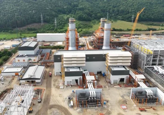 Prima turbină de la Mintia a pornit pe gaz. Bolojan: Urmează testele și primii megawați livrați în rețea