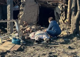 <span style="color:#990000;">Ziua 1687</span> Rusia se dezlănțuie de ziua Țarului: 11 morți, bloc făcut zob de o rachetă (Video). "Cadoul" Ucrainei. Trump vrea să vorbească cu Putin despre ciumă