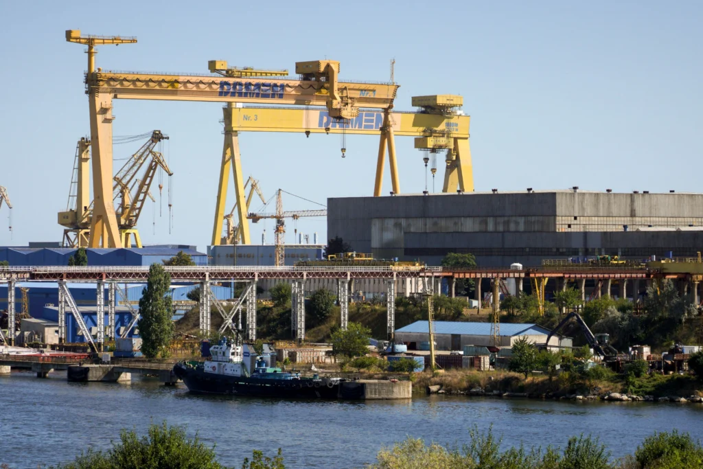 Șantierul naval Mangalia a fost vândut pentru 138 de milioane de euro. Rheinmetall va construi aici patru nave pentru Armata Română