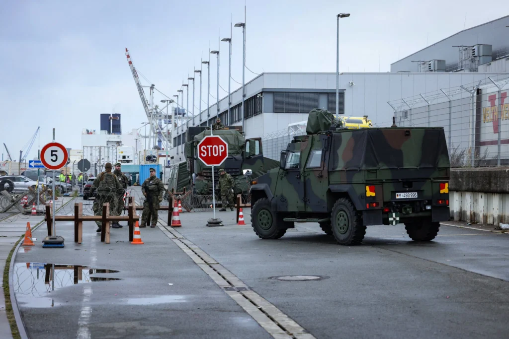 Tancuri pe străzile din Hamburg și un plan secret de apărare. Germania testează scenariul unui război cu Rusia (Foto&Video)