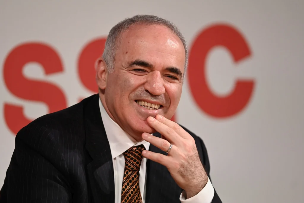 De ce Vladimir Putin vrea să-l omoare pe Garry Kasparov, fostul campion mondial la șah?
