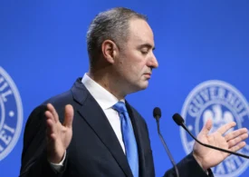 Incapabil să guverneze, Sorin Grindeanu își caută un nou dușman. Și l-a găsit pe Nazare