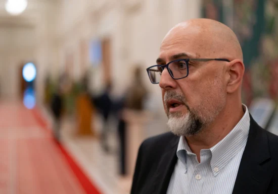 Kelemen Hunor propune adoptarea rapidă a Legii salarizării, prin asumarea răspunderii Guvernului. Ce probleme mai trebuie rezolvate