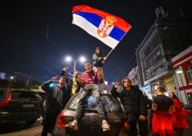 Reuters: Studenții care au câștigat alegerile din Serbia promit reforme anticorupție, dar nu intenționează să impună sancțiuni Rusiei