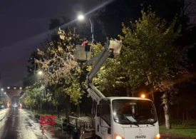 Șase milioane de luminițe vor împodobi bulevardele din București. Când se aprind instalațiile de Crăciun