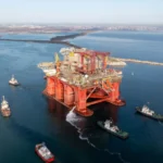 Navă turcească încărcată cu cereale, lovită de o dronă în Marea Neagră, lângă platforma Pescăruș (Video)