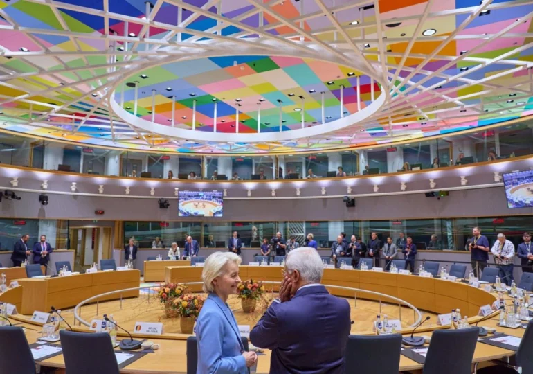 Bugetul UE, blocat la Bruxelles. Liderii europeni nu se înțeleg cum să împartă 1.620 de miliarde de euro