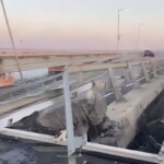 Distrugeri de pe podul Kerci, surprinse dintr-un alt unghi