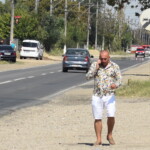 EMOȚIE. La trei zile după explozie, oamenii nu și-au revenit din șoc - Foto: Spotmrdia.ro Crevedia, oameni îngrijorați