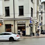Sunt multe cafenele în Riga, dar băutura e mai scumpă ca la București. Un cappuccino e 4 euro (20 de lei) - Foto: Spotmedia.ro Riga Letonia Cafenele