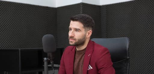 Cosmin Boțoroga, Data Sweep: Ești la facultate? Ce să folosești, când îți trebuie ceva mai precis ca ChatGPT